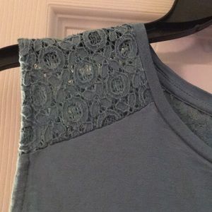 OLD NAVY Lace Yolk Tank, High-Low (NWOT)